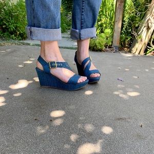 Blue fabric platform wedge sandals